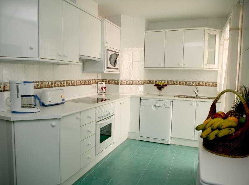 Apartamentos Miguel Angel Estepona Esterno foto