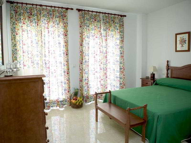 Apartamentos Miguel Angel Estepona Esterno foto